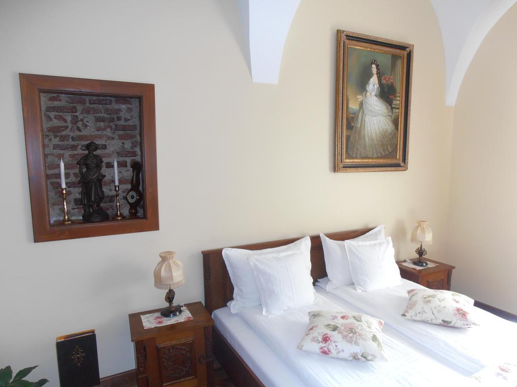 Gothic House Apartamento Sibiu Exterior foto